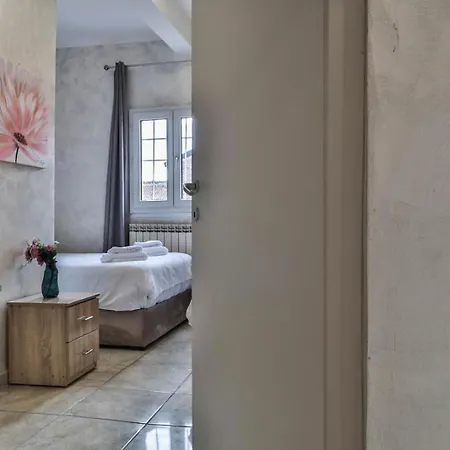 Verdi - Nel Centro Di Bologna