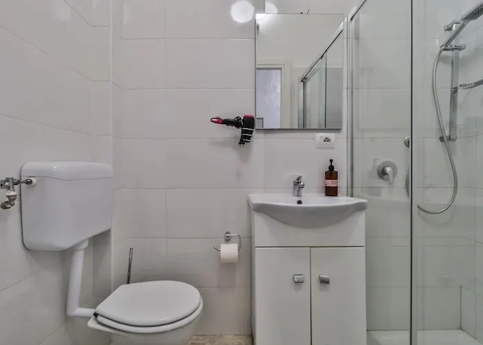 Verdi - Nel Centro Di 볼로냐