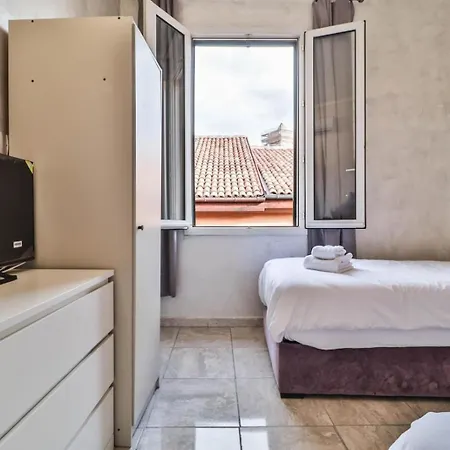 Verdi - Nel Centro Di Konukevi 3*