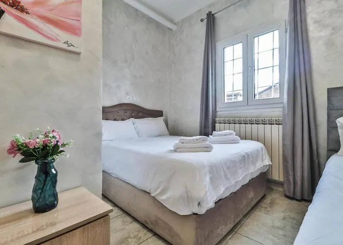 Verdi - Nel Centro Di Pensión Bolonia